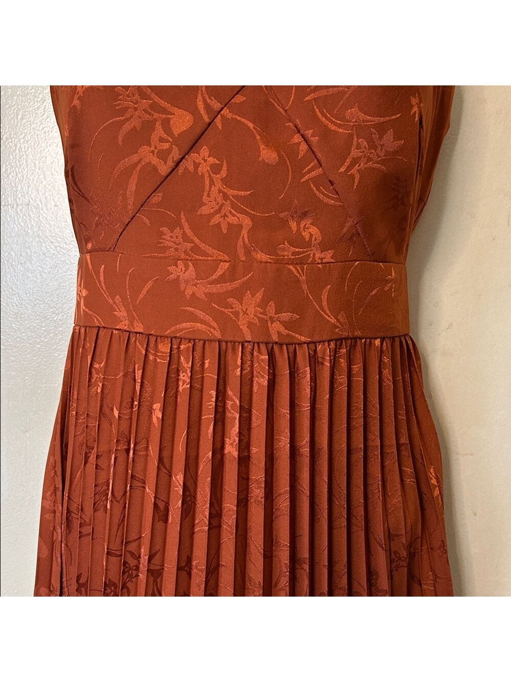 Lulu's Regal Rust Pleated Midi Dress size XS - Picture 5 of 13